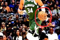 开云足球直播-关于土耳其男篮轻取澳大利亚男篮，字母哥打破历史纪录的信息