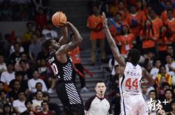 开云官方app入口-骑士翻盘辽宁队，易建联状态火热的简单介绍