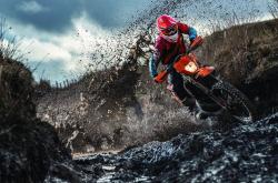 开云体育APP下载-冰与火之歌，乌拉圭最后时刻绝杀冰岛，年度焦点之战载入史册