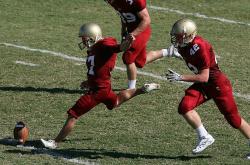 开云体育APP下载-英格拉姆独舞黄浦江，上海男篮一击制胜破吉林