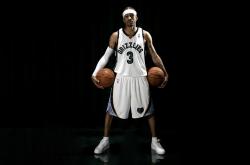 开云体育下载-西亚卡姆爆发，活塞关键战突围76人