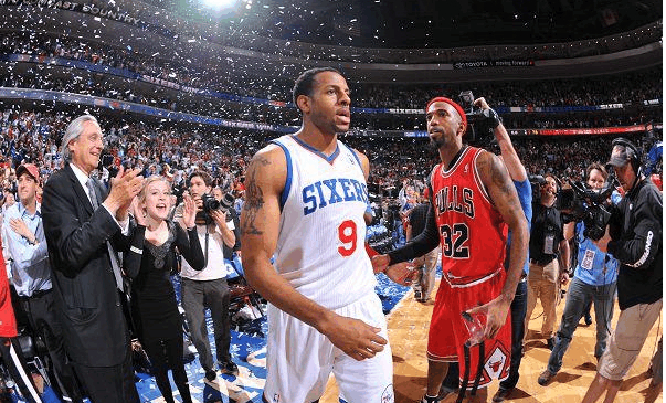 包含勇士碾压公牛，乔治高光表现的词条