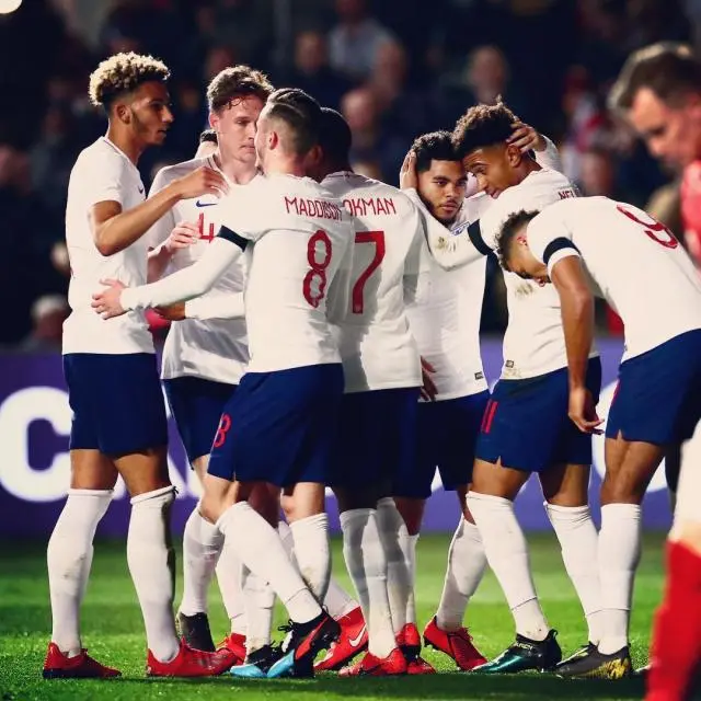 英格兰队碾压德国队,波尔刷新纪录 英格兰队碾压德国队,波尔刷新纪录