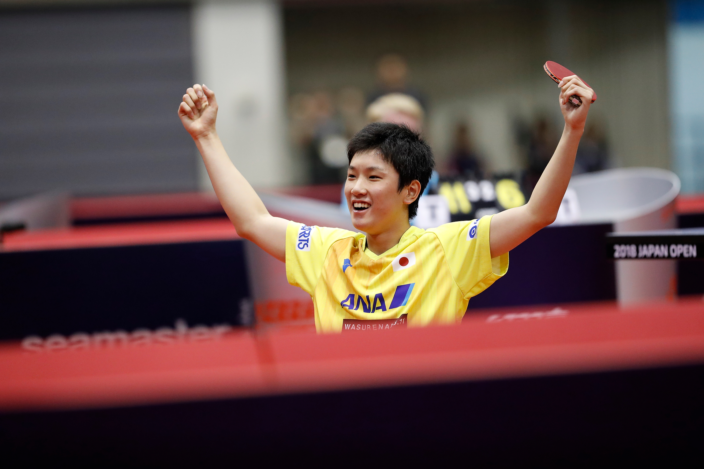 包含英格兰队险胜日本队，张继科惊艳四座的词条