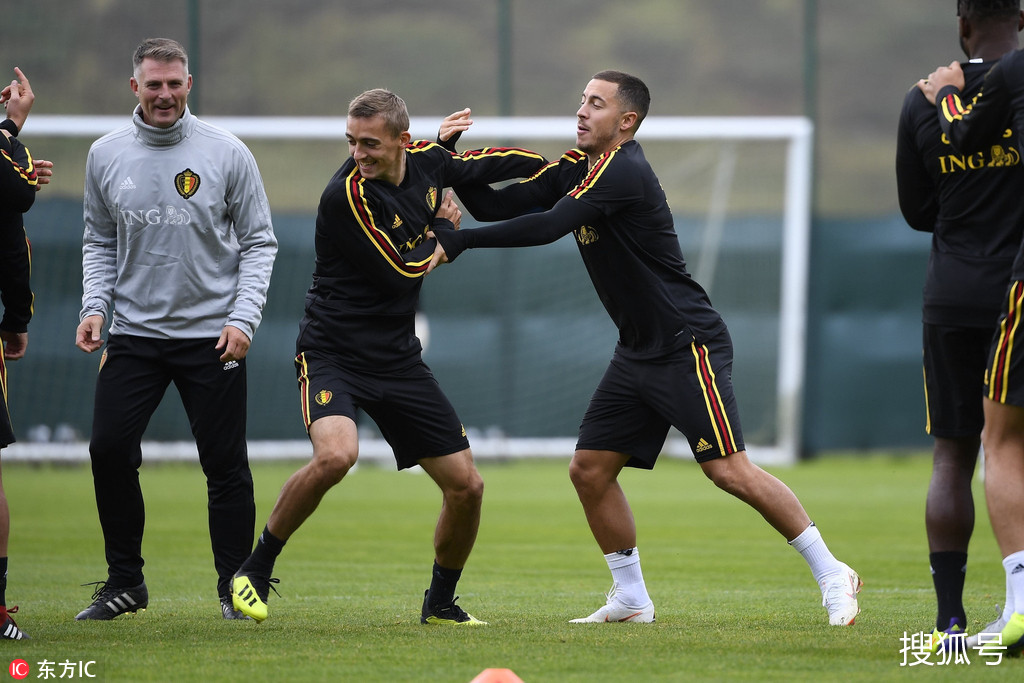 比利时轻松获胜总决赛，扎哈维传射的简单介绍