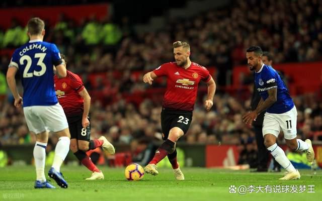 曼联力争击败热刺，争取晋级机会的简单介绍