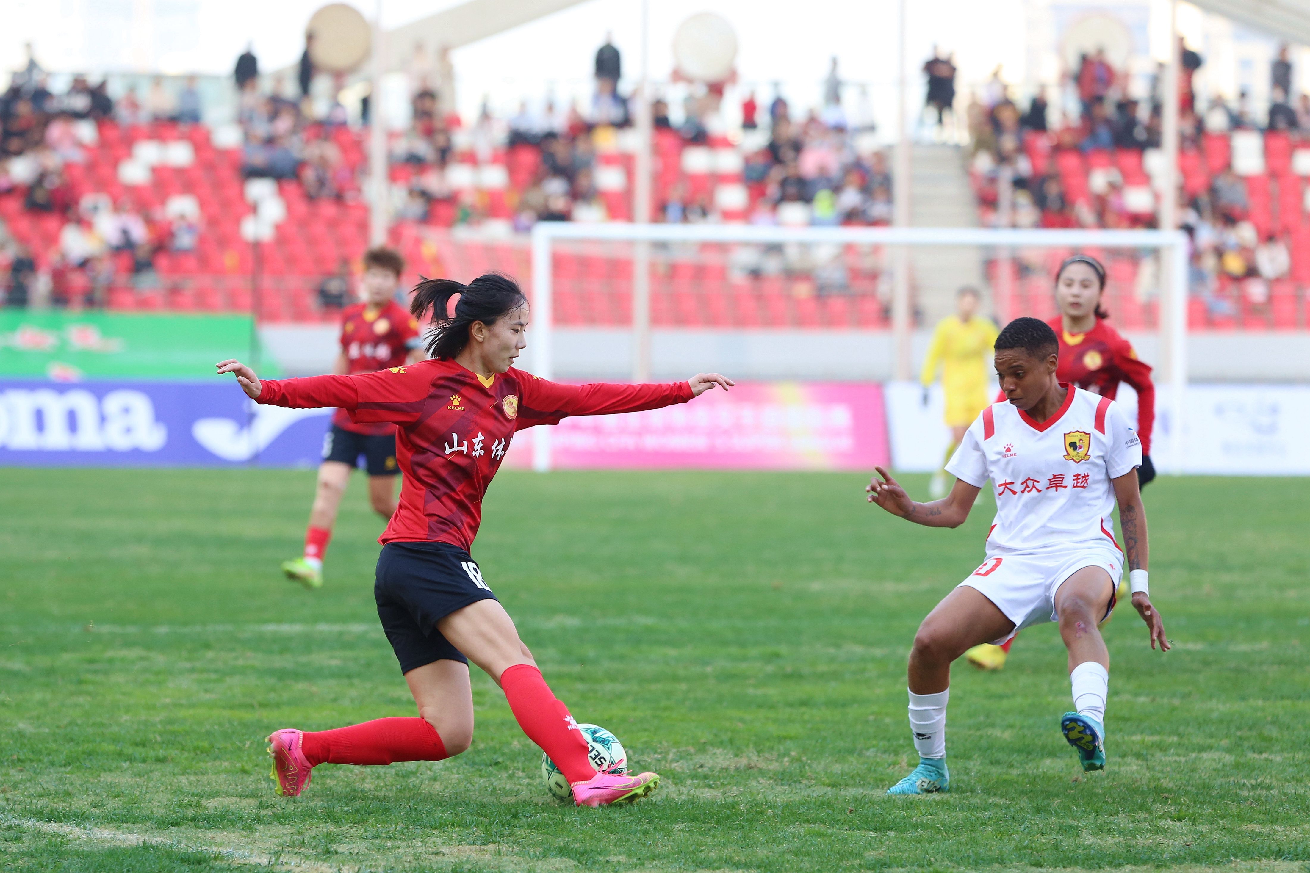 关于惊！女足职业联赛名将表现抢先，威慑对手的信息