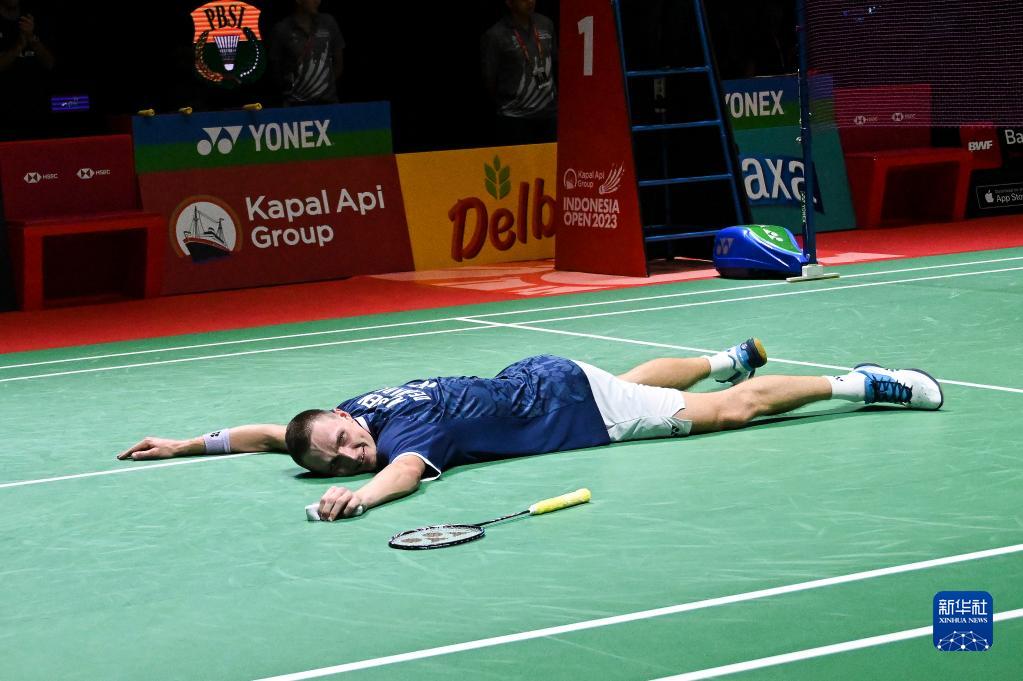 日本队绝杀印尼队,安赛龙刷新纪录 日本队绝杀印尼队,安赛龙刷新纪录