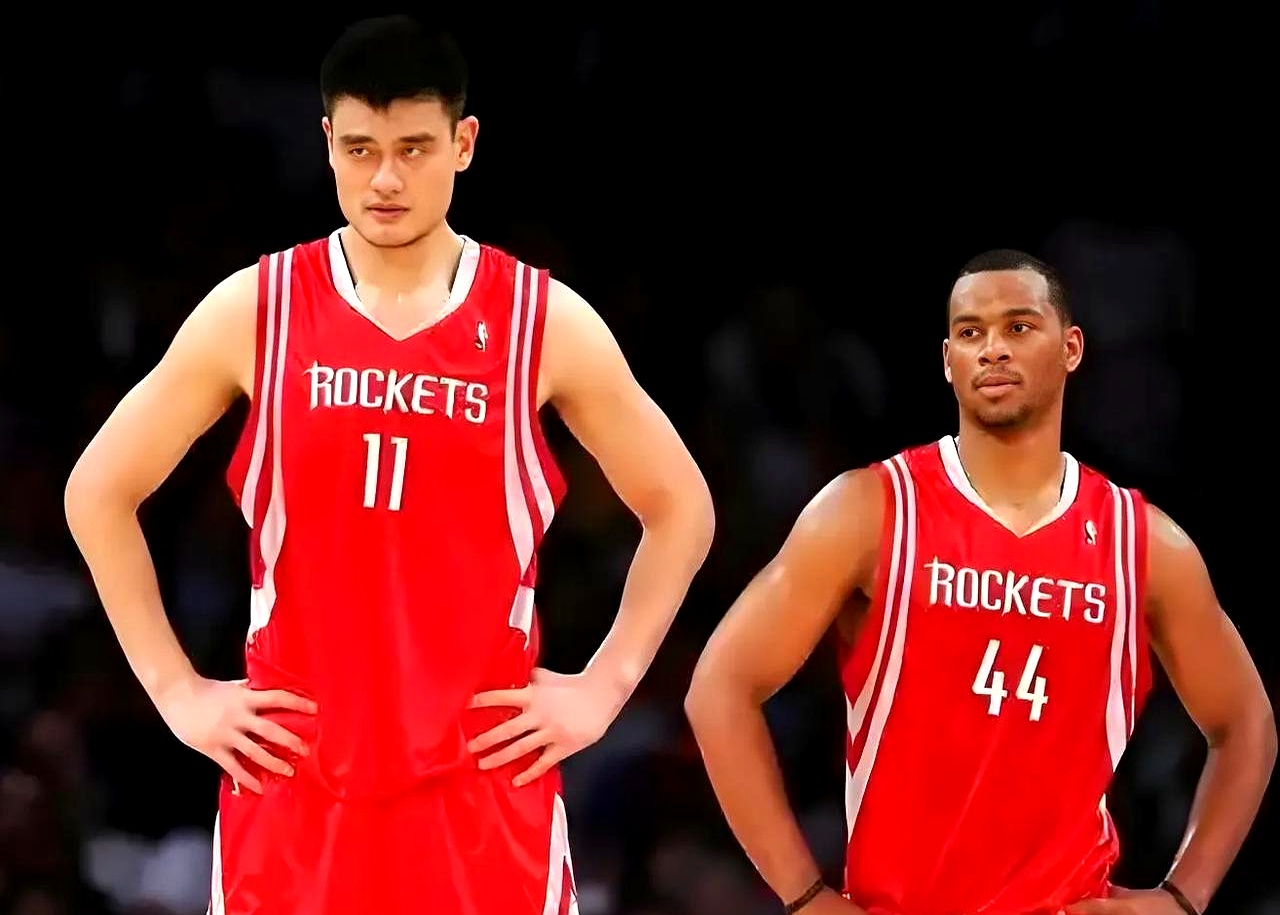 包含爵士碾压火箭，克莱关键制胜的词条