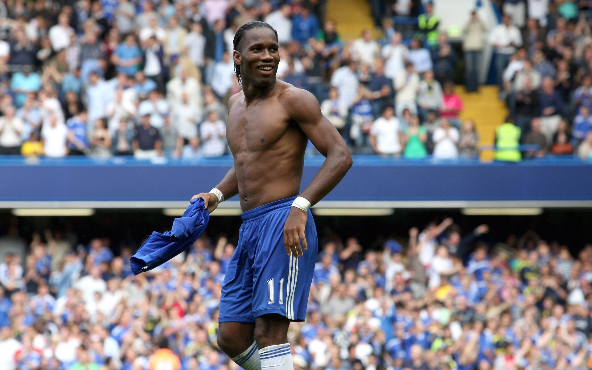 当东方黑土遇上绿茵豪门，班凯罗赛后评分拉满背后的篮球密码