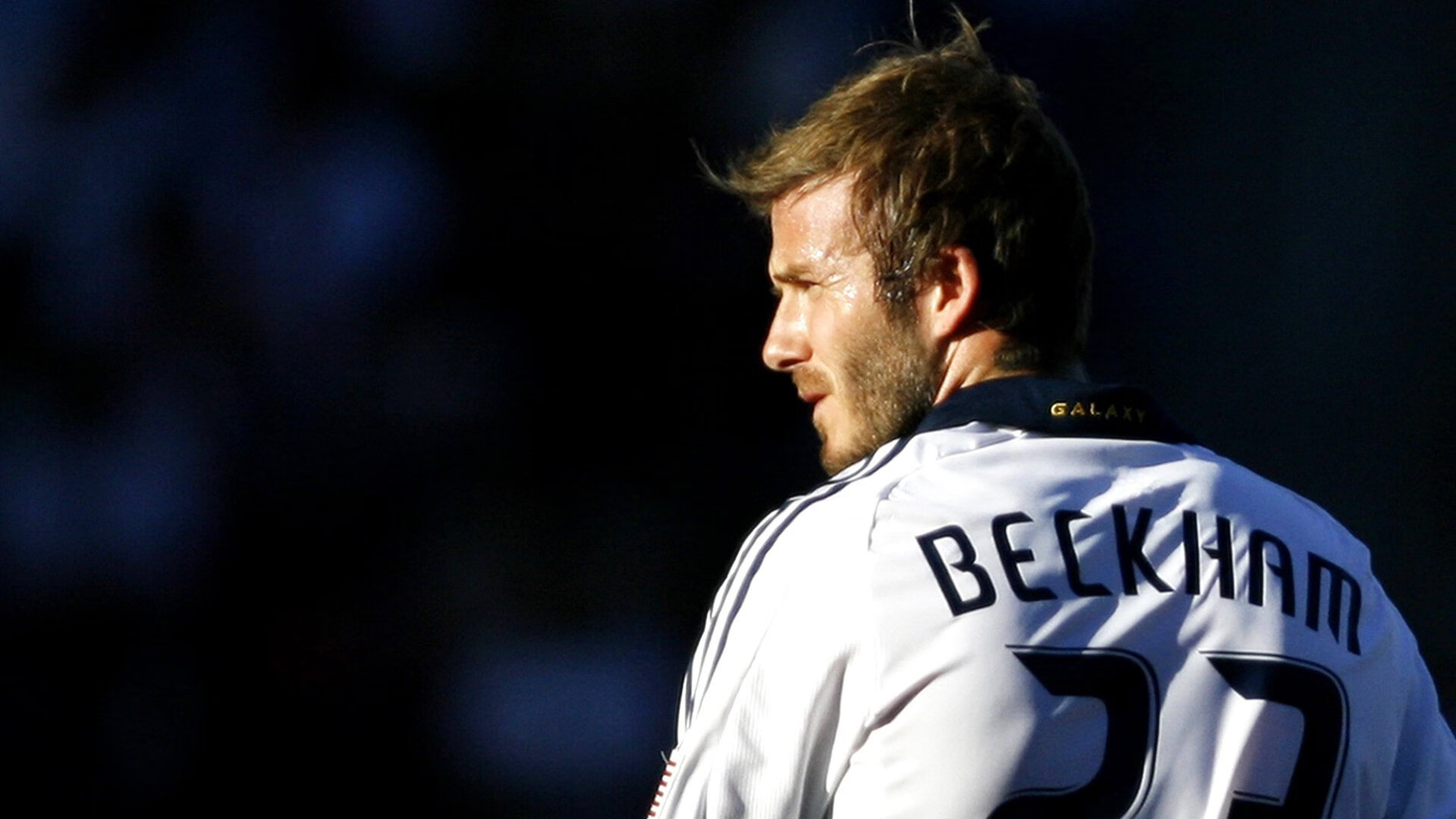 戈麦斯攻防统治之夜,阿根廷火力如何全面压制巴萨体系